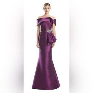 Sophisticated Off-Shoulder Purple Gown